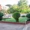 Apartment Sleeps 4 2 Baths Free Parking