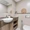 Silkhaus Luxury 1BDR Near NYU Abu Dhabi - Abu Dhabi