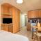 Lidra Rooms
