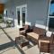 Newly Remodeled Gulf Canal Home With Floating Dock and Kayaks - Hernando Beach