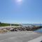 Fully fenced yard and minutes to bayside beaches - 伊斯特姆
