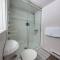 Lake retreat 5BR with SPA, watercraft and kids playground - Saint Adolphe D'Howard