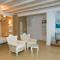 Pearl Suite