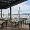 Near Marina Luxury Condo with Pool, Gym, Gold and more