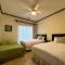 Near Marina Luxury Condo with Pool, Gym, Gold and more