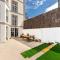 IDEAL & SOLEADO duplex con jardín
