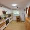 Holiday home with whirlpool at the lake in Zakowo - Żakowo