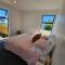 Cosy Central Home - Walk to CBD & Free EScooters!