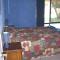 Pinjarra Caravan Park and Cabins