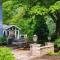 37 Oak Ridge House