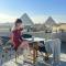 Aziz Egypt Pyramids View - 开罗