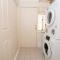Park Villa - Near CBD, Spacious, Ideal for Work