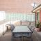 Park Villa - Near CBD, Spacious, Ideal for Work