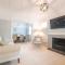 The Oaks on March Stunning & Elegant CBD Home