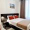 Evelia Hotels