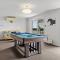 Breathtaking Water Vista - Pool Table - Empire Bay