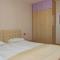 Prestige Beach First Line Apartments in Saint Vlas - سفيتي فلاس