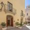 Fiveplace Design Suites & Apartments