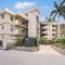 Seaview Unit 105 - Марко-Айленд