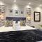Spacube Luxury Suites and Spa