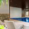 A Comfy Studio in Salcedo, Makati! + WI-FI & POOL - Manila