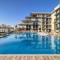 GuestReady - Oxford's Pool View Serenity - Dubai