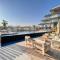 GuestReady - Oxford's Pool View Serenity - Dubai