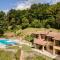 Lovely Apartment In Monteverdi Marittimo With Outdoor Swimming Pool
