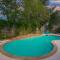 Amazing Luxury 5 Bedrooms Home with Private Pool - Richardson