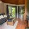 Forest Lodge: Bali-Style Retreat