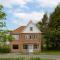 Huswell - Holiday home along the canal with great views