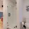 Spring Branch Paradise 4-BD Backyard Pool Oasis - Х'юстон
