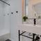 Spring Branch Paradise 4-BD Backyard Pool Oasis - Х'юстон