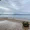 Stunning, spacious, beachfront home in Vlora - 伏罗拉