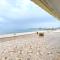Stunning, spacious, beachfront home in Vlora - 伏罗拉