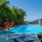 Villa Malinina, piscine, vue mer - 莱昂斯-达赫雷