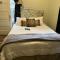 Abbey House Inn