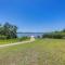 Waterfront Cedar Key Duplex Home Grill and Dock!