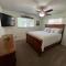 Redding 3 Bedroom with a Pool - ريدينغ