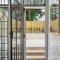 Elegant 3-Bed Heritage House with Swimming Pool