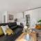 Comfy Studio with Shared Backyard near Racecourse - Carnegie