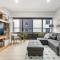 Executive Unit with Pool and Gym near Riverfront - Melbourne
