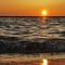 SUMMERLAND Sea View Penthouse & Jacuzzi