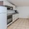Beautiful Apartment In Nin With Kitchen