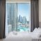 Three Bedroom in Downtown with Burj Khalifa View - Dubaj