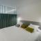 Puente Romano Beach Suites - private apartaments