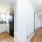 Excel O2 Stunning Large 3 bedroom Apartment with Balcony - Londra