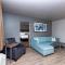 Extended Stay Airport