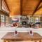 Big Horn Luxury Lodge - 4 BR w Hot Tub & Close to Lake! - Тахо-Сити