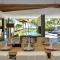 Villa Lou - Luxury Villa By The Beach